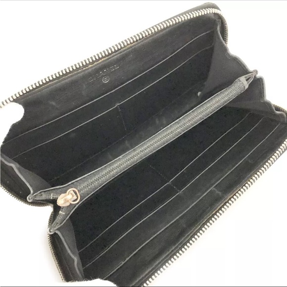 Authentic Chanel Black Quilted zippy wallet - Picture 4 of 10